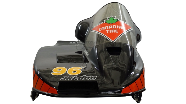 Motoneige Ski-Doo® Formule 1 de Jacques Villeneuve 4