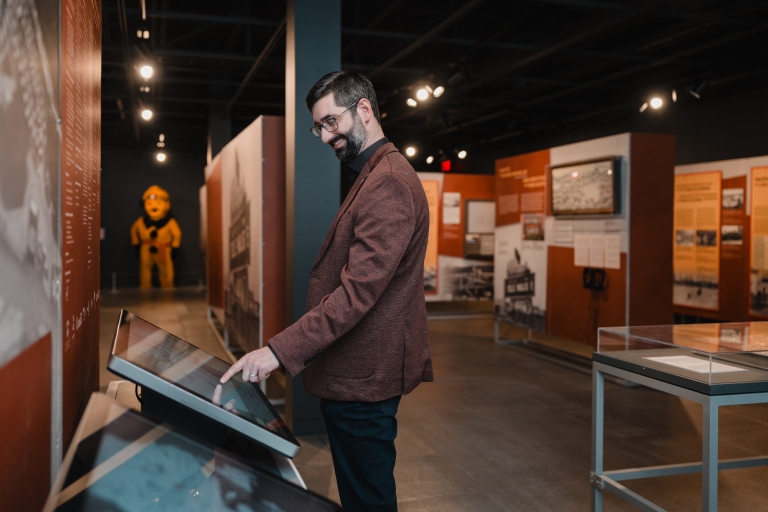 Exposition interactive sur l’histoire des villes de compagnie au Musée de l’ingéniosité J. Armand Bombardier